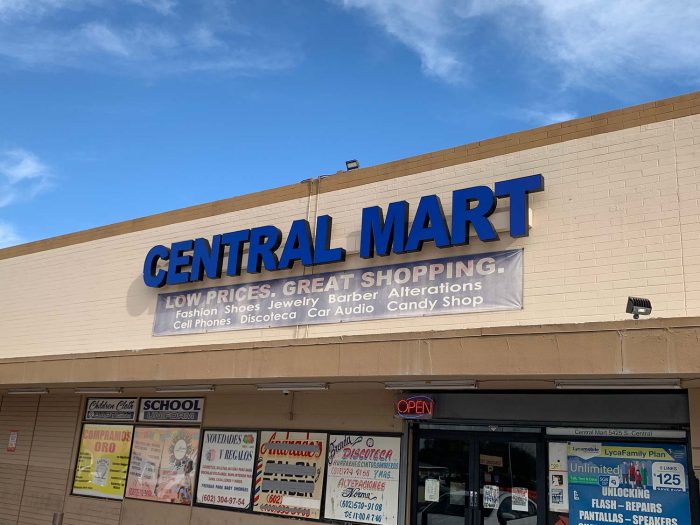 Storefront Sign Permits in the Phoenix Area: What Business Owners Should Expect
