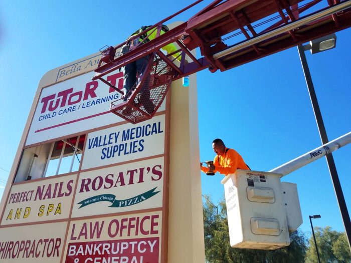 Monument Signs in Mesa and Phoenix: What Makes a Property Sign Look Professional?